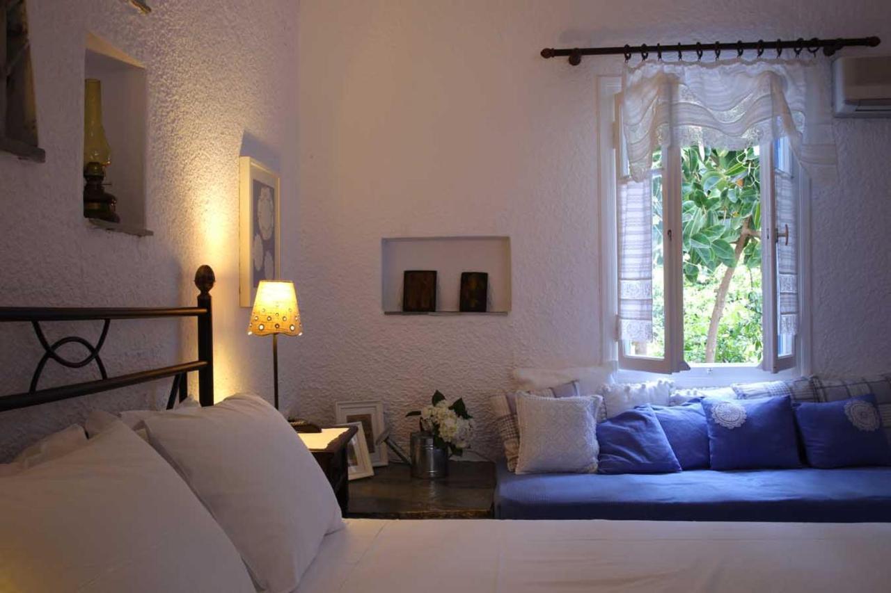 Saint Louis Aparthotel Ándros Buitenkant foto